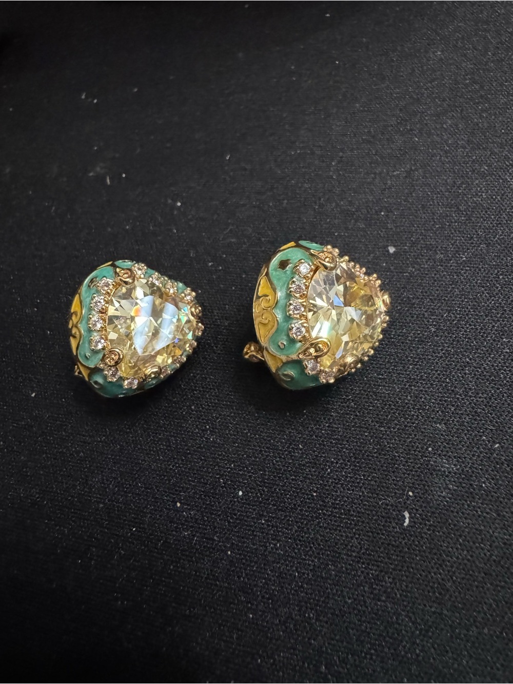 Lauren G Adams Turquoise/Yellow Goldtone Heart Enamel Earrings w/Yellow Crystal